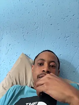 Snapshot of youngsterSA223 chatting on 3, 2, 2026 youngsterSA223 online show from 3, 2, 2026