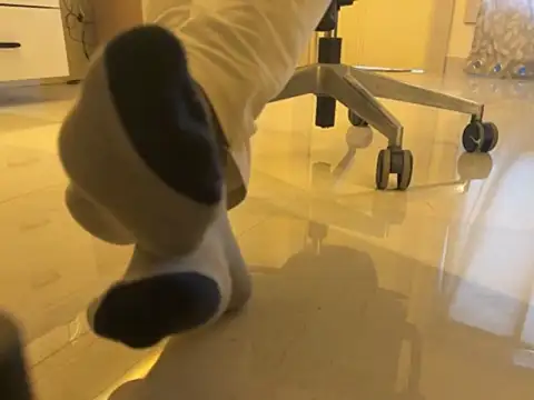 Snapshot of badassmaster42r chatting on 15, 2, 2026 badassmaster42r online show from 15, 2, 2026