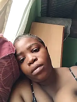 Snapshot of blxckiey chatting on 18, 2, 2026 blxckiey online show from 18, 2, 2026