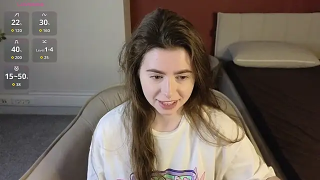 Snapshot of LovingWhisperr chatting on 22, 4, 2026 LovingWhisperr online show from 22, 4, 2026