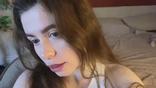 Snapshot of LovingWhisperr chatting on 30, 5, 2026 LovingWhisperr online show from 30, 5, 2026