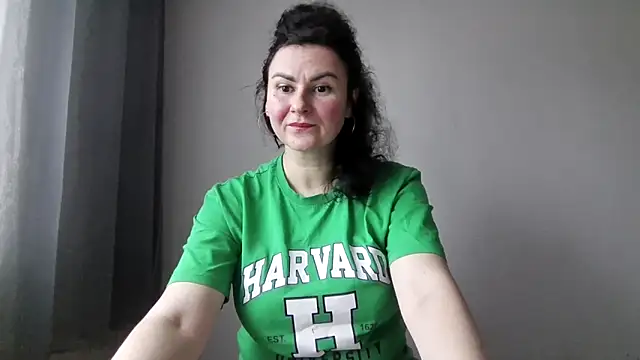 Snapshot of LexiMira254 chatting on 4, 3, 2026 LexiMira254 online show from 4, 3, 2026