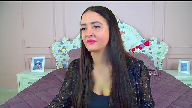 Snapshot of ElinaBellucci chatting on 16, 2, 2026 ElinaBellucci online show from 16, 2, 2026