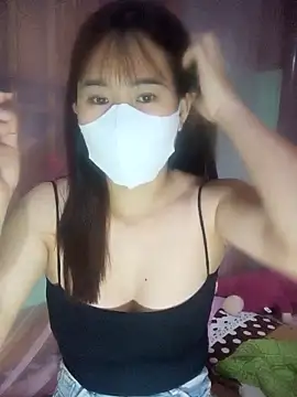 Yui-Ch1682 online show from 5, 3, 2026