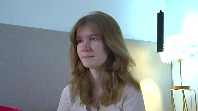 MilaMaelis online show from 2, 4, 2026