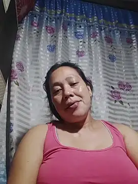 Snapshot of May_Bombs chatting on 20, 2, 2026 May Bombs online show from 20, 2, 2026