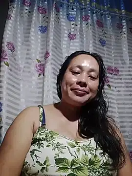 Snapshot of May_Bombs chatting on 22, 2, 2026 May Bombs online show from 22, 2, 2026