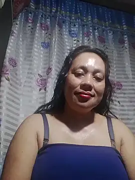 Snapshot of May_Bombs chatting on 23, 2, 2026 May Bombs online show from 23, 2, 2026