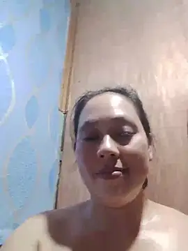 Snapshot of May_Bombs chatting on 18, 4, 2026 May Bombs online show from 18, 4, 2026