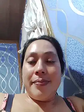 Snapshot of May_Bombs chatting on 24, 4, 2026 May Bombs online show from 24, 4, 2026