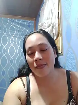 Snapshot of May_Bombs chatting on 25, 4, 2026 May Bombs online show from 25, 4, 2026