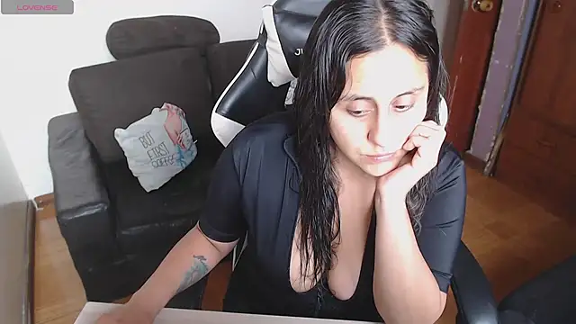 Snapshot of MeliisaRobers chatting on 20, 4, 2026 MeliisaRobers online show from 20, 4, 2026