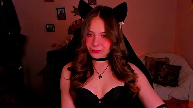 Snapshot of LanaLovely chatting on 11, 5, 2026 LanaLovely online show from 11, 5, 2026