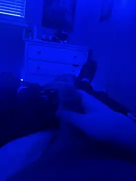 bigwhitedick430 online show from 4, 2, 2026