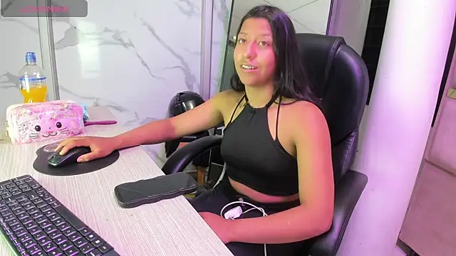 Snapshot of Vaneline2 chatting on 27, 2, 2026 Vaneline2 online show from 27, 2, 2026