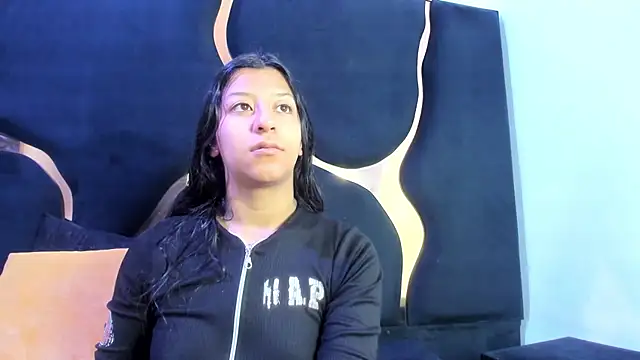 Snapshot of Vaneline2 chatting on 5, 6, 2026 Vaneline2 online show from 5, 6, 2026