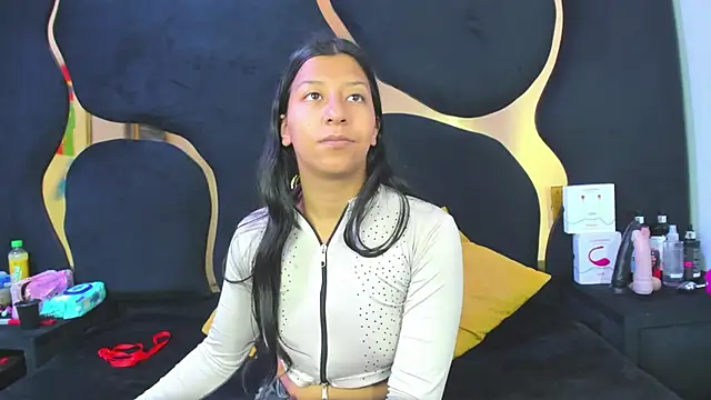Snapshot of Vaneline2 chatting on 11, 7, 2026 Vaneline2 online show from 11, 7, 2026