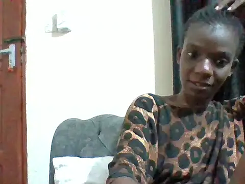 petitelavishey online show from 22, 5, 2026