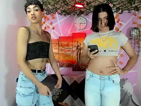 Snover hot2006 online show from 3, 3, 2026