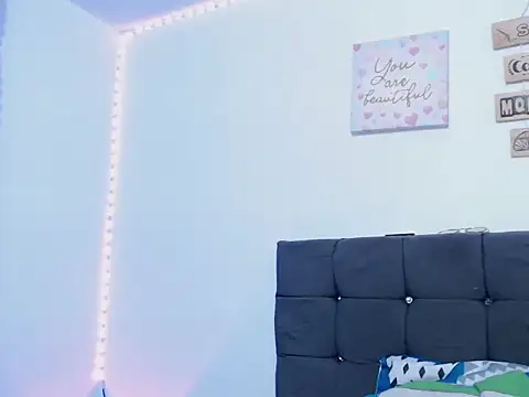 Snapshot of latin_riahnna_jp chatting on 12, 2, 2026 latin riahnna jp online show from 12, 2, 2026