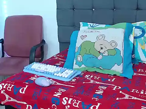 Snapshot of latin_riahnna_jp chatting on 23, 2, 2026 latin riahnna jp online show from 23, 2, 2026