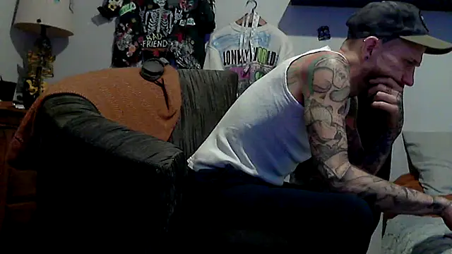 Snapshot of F_D_R_ chatting on 4, 2, 2026 F D R online show from 4, 2, 2026