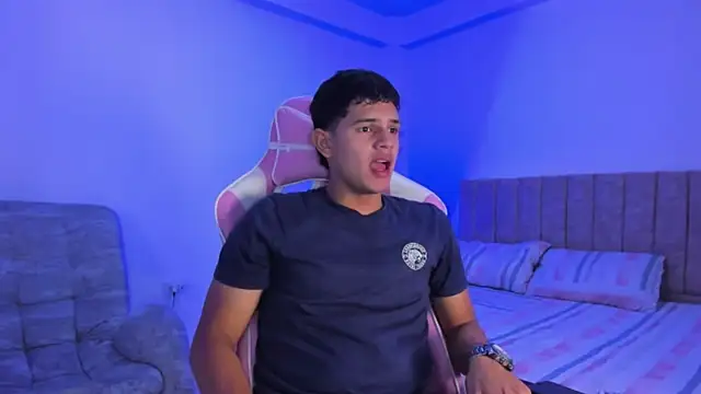 Snapshot of Adrian_Prime_ chatting on 21, 4, 2026 Adrian Prime online show from 21, 4, 2026