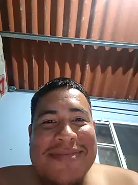 LuzSantoDeEmmanuel online show from 14, 4, 2026