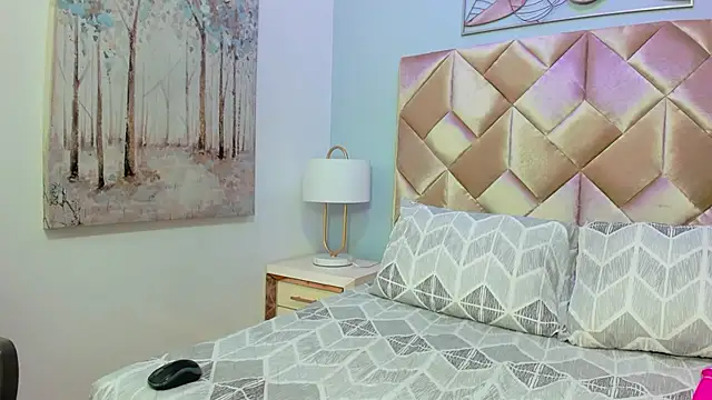 CandyLips 4 online show from 27, 2, 2026