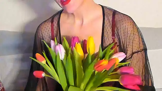 beddable woman online show from 7, 3, 2026