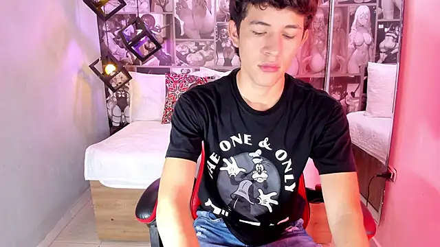 Snapshot of Christian_Foxx chatting on 25, 2, 2026 Christian Foxx online show from 25, 2, 2026