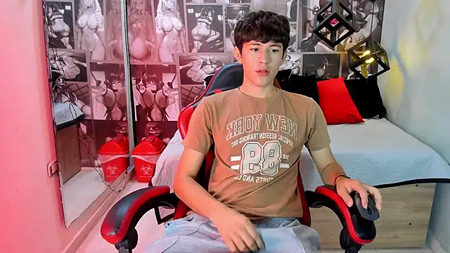Snapshot of Christian_Foxx chatting on 3, 5, 2026 Christian Foxx online show from 3, 5, 2026