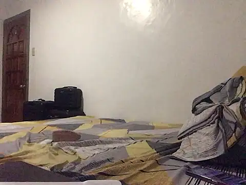 Snapshot of lady_candy85 chatting on 2, 3, 2026 lady candy85 online show from 2, 3, 2026