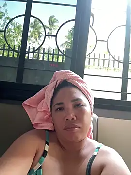 Snapshot of lady_candy85 chatting on 11, 4, 2026 lady candy85 online show from 11, 4, 2026