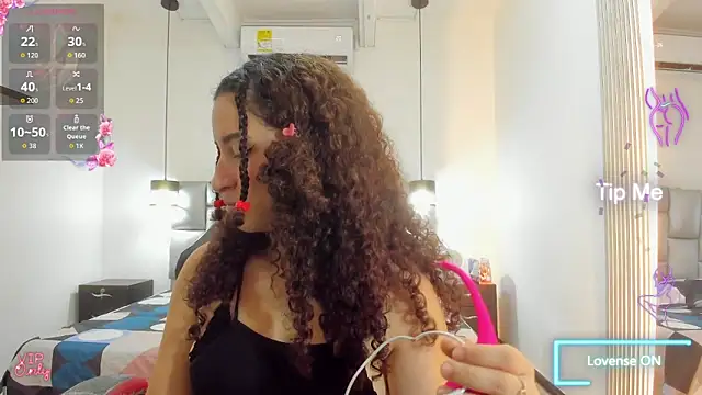 Snapshot of NoaMalak7 chatting on 18, 2, 2026 NoaMalak7 online show from 18, 2, 2026