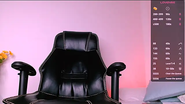 Snapshot of Dann-Winner chatting on 7, 7, 2026 Dann-Winner online show from 7, 7, 2026