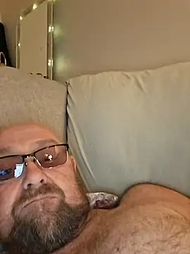 Snapshot of ldhurstII chatting on 14, 2, 2026 ldhurstII online show from 14, 2, 2026