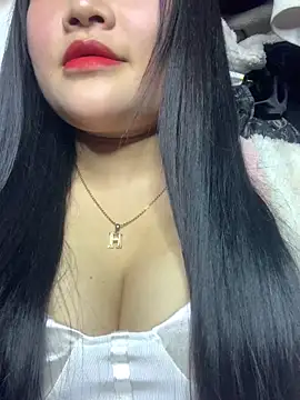 Violet pusy online show from 21, 2, 2026