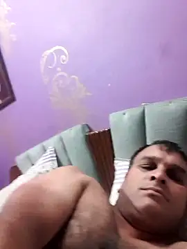 Snapshot of indiandesivillegeboy chatting on 31, 5, 2026 indiandesivillegeboy online show from 31, 5, 2026