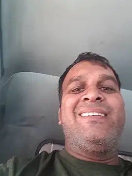 Snapshot of indiandesivillegeboy chatting on 8, 6, 2026 indiandesivillegeboy online show from 8, 6, 2026