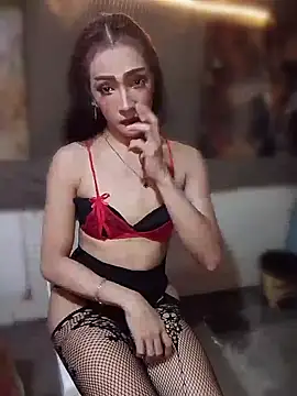 GeorginaLove09 online show from 19, 5, 2026