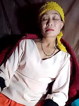 witch-xx online show from 4, 4, 2026