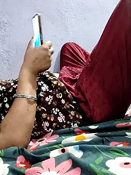 Snapshot of Priyajii-11 chatting on 2, 4, 2026 Priyajii-11 online show from 2, 4, 2026