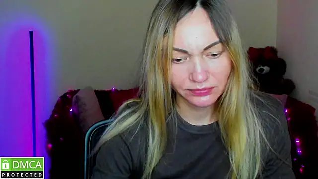 Snapshot of BlondMikey22 chatting on 27, 2, 2026 BlondMikey22 online show from 27, 2, 2026