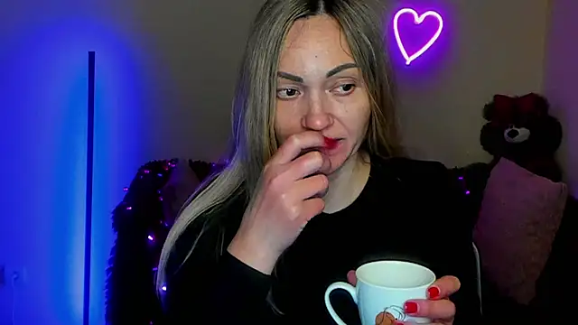 BlondMikey22 online show from 9, 4, 2026