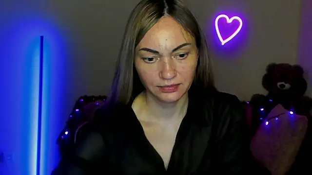 Snapshot of BlondMikey22 chatting on 16, 5, 2026 BlondMikey22 online show from 16, 5, 2026