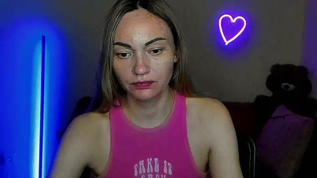 Snapshot of BlondMikey22 chatting on 27, 5, 2026 BlondMikey22 online show from 27, 5, 2026