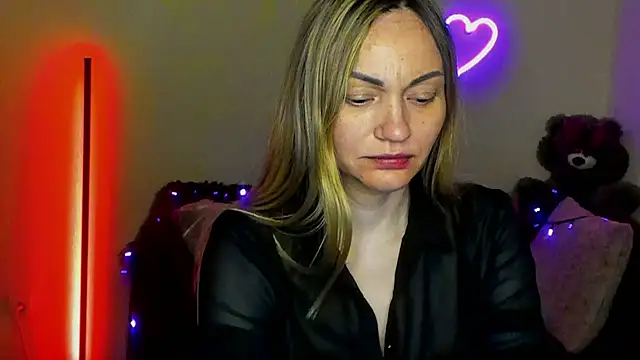 Snapshot of BlondMikey22 chatting on 30, 5, 2026 BlondMikey22 online show from 30, 5, 2026