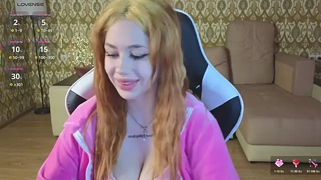 laylaura online show from 28, 5, 2026
