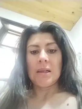 Lyonette reading1 online show from 3, 4, 2026